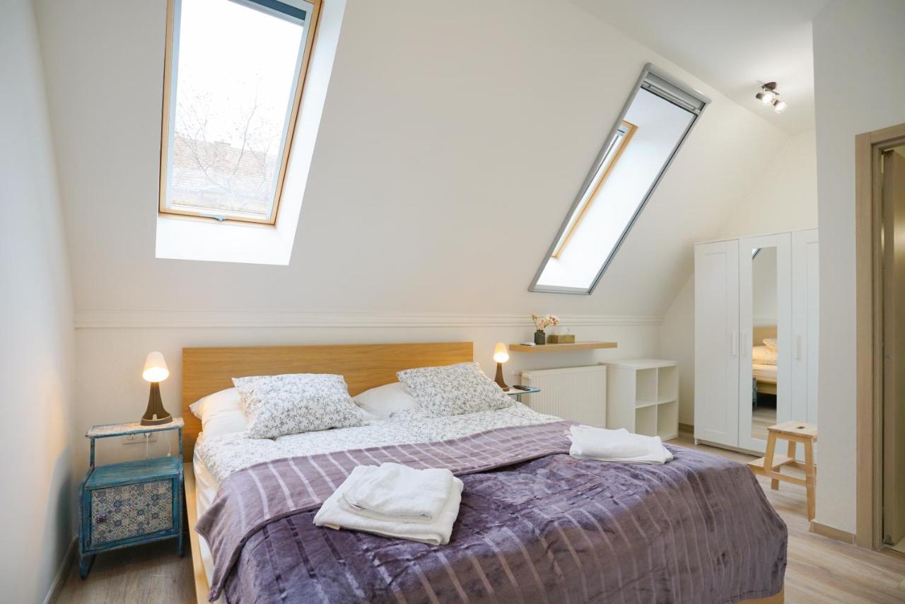 Koffer Apartman Eger Buitenkant foto